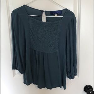 Francesca’s blue top